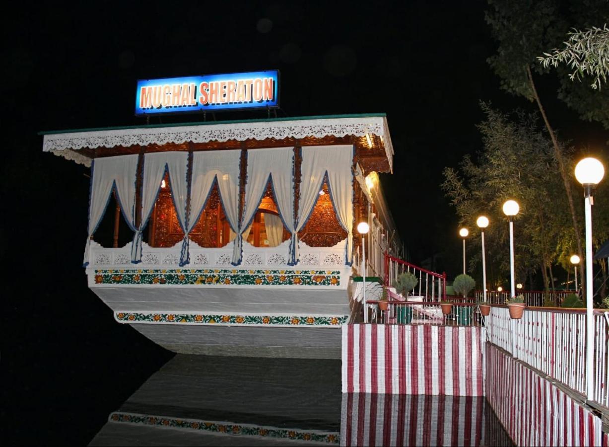The Mughal Sheraton Houseboat Hotel Durgjan Esterno foto
